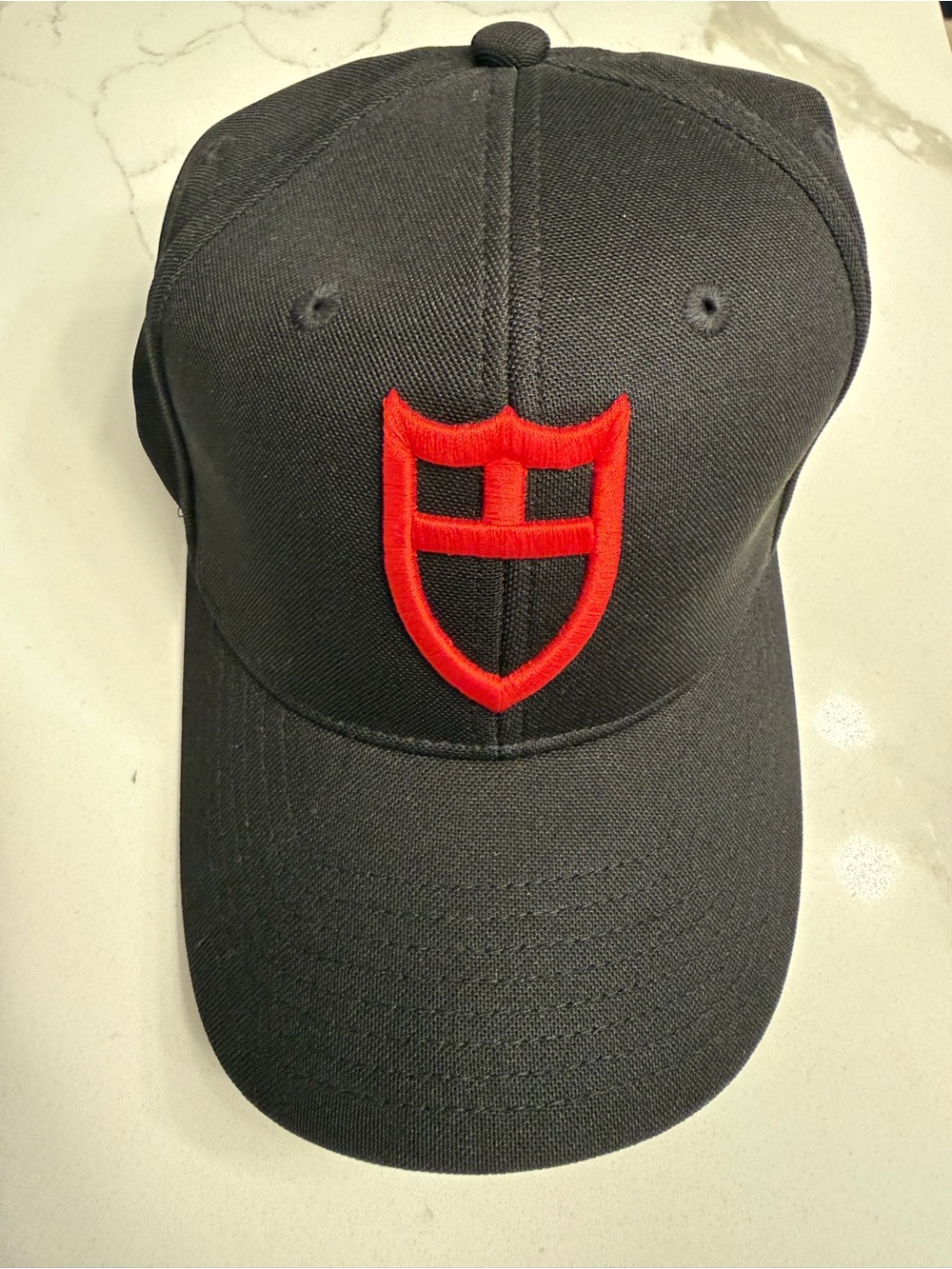 Tudor hat with Red Shield logo NWT black